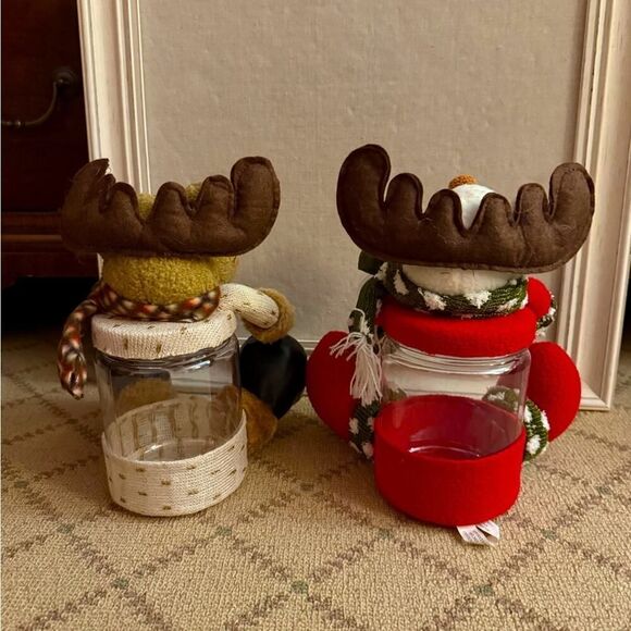 Christmas reindeer plush animals cookie / treat / candy jars set of 2 NWT - Picture 2 of 8